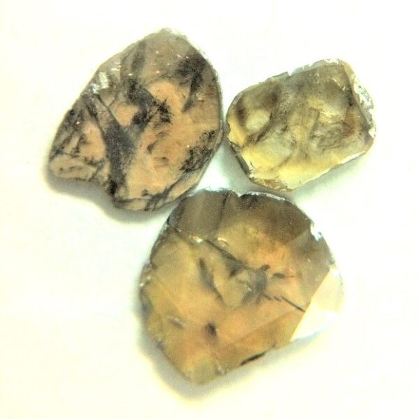 Yellow Diamond Slices with Unique Inclusions