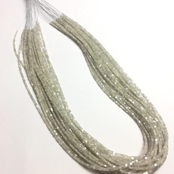 Natural Ice-Grey Cube Shape Diamond Beads