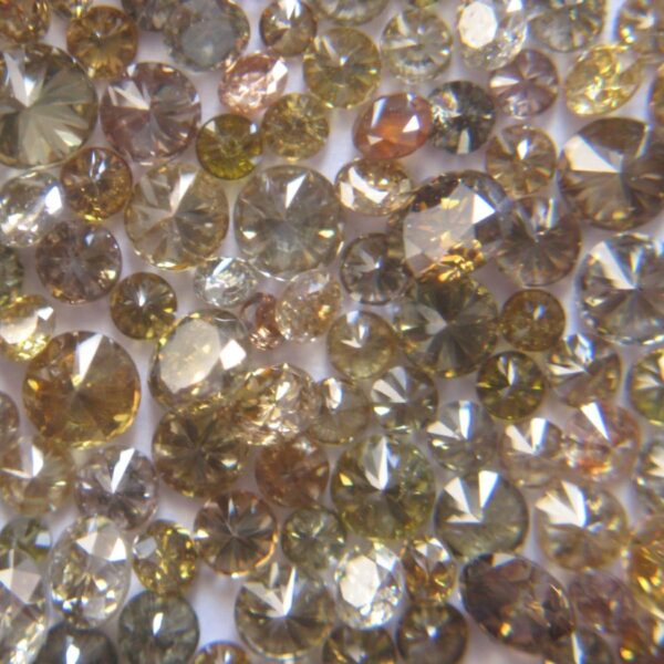 Fancy Colors Round Brilliant Cut Diamonds