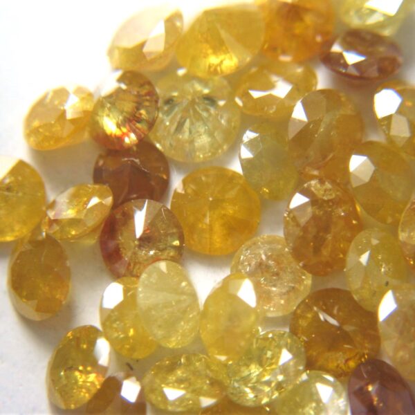 Yellow Round Brilliant Cut Diamonds