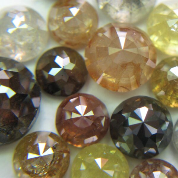 Fancy Colors Round Mirror Cut Diamonds