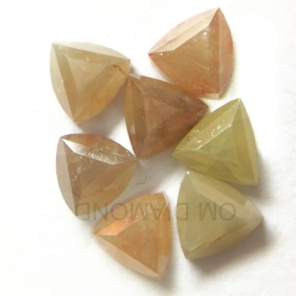 Fancy Colors Trillion Cut Diamonds