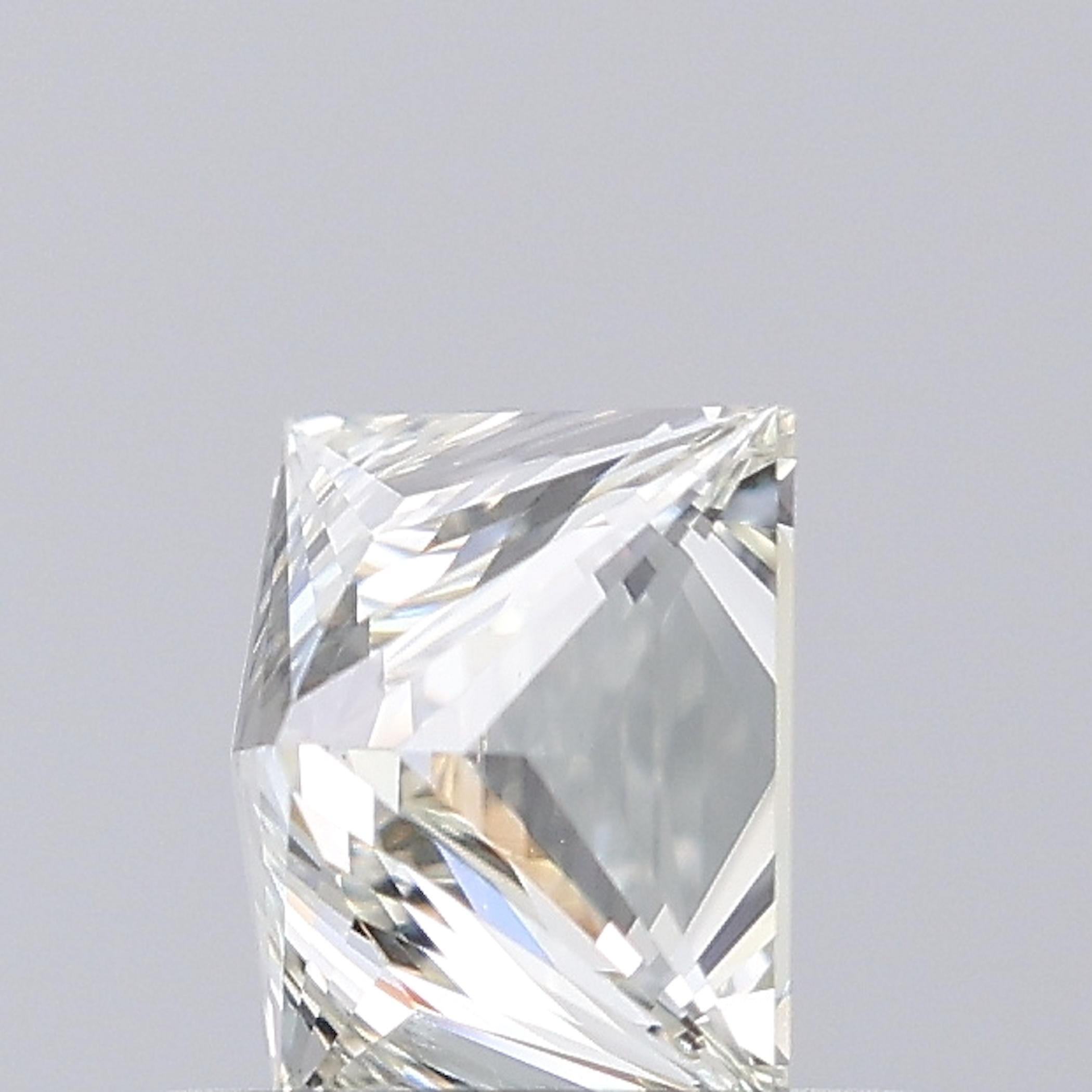 0.70 Carat Princess Cut Natural Diamond (L, VS1) with GIA Certificate β OMD44D - Image 8